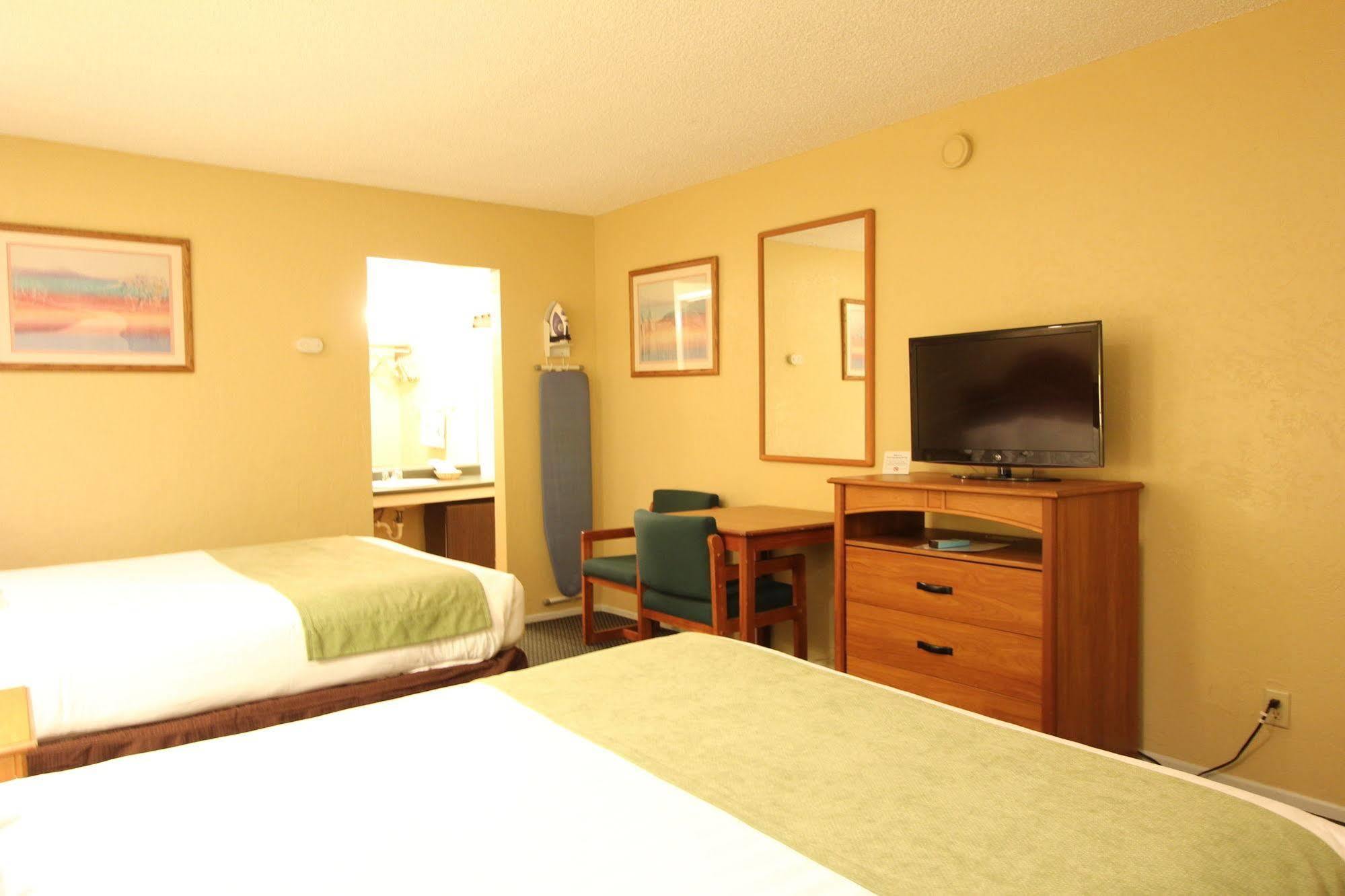 Oakhurst Lodge Екстериор снимка